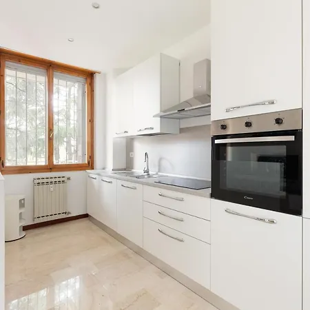 Apartament Con Terrazzo A Milano- Greco Pirelli!
